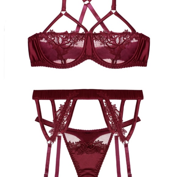 Medium Fleur of England Red Silk Margaux Thong - Picture 2 of 4